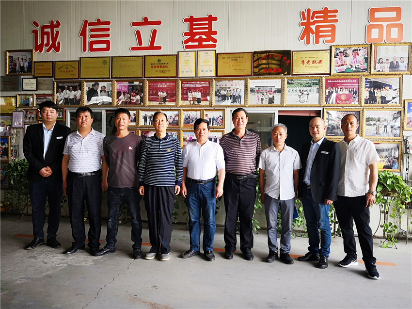 2018年3月，陜西省農(nóng)業(yè)廳原副廳長一行蒞臨我司參觀考察